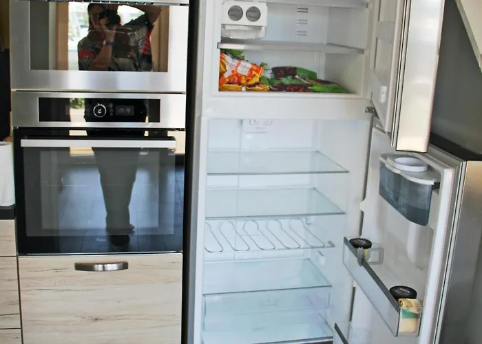 Nocleg ze śniadaniem Double Minquiers Dans Maison, Au Calme Sur Le Gr223 3*